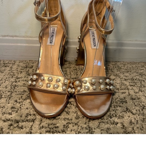 Steve Madden Madiera Rose Gold Pearl Chunky Heel Sandals Size 8 - Picture 3 of 7